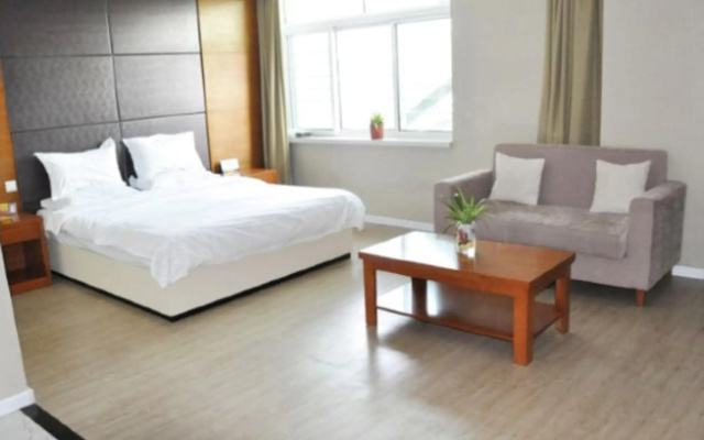 Huludao Lijin Hotel