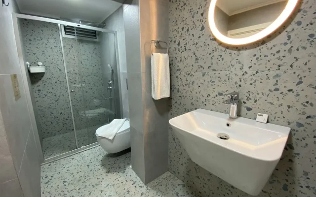 Alicante Hotel - Adults Only