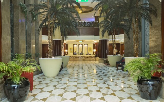 Отель Pearl City Suites By Gemstones вид на фасад