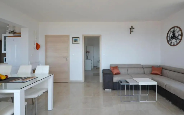 Apartment Elza