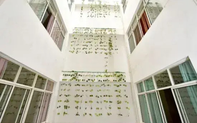Yuxi Jinyan Hotel