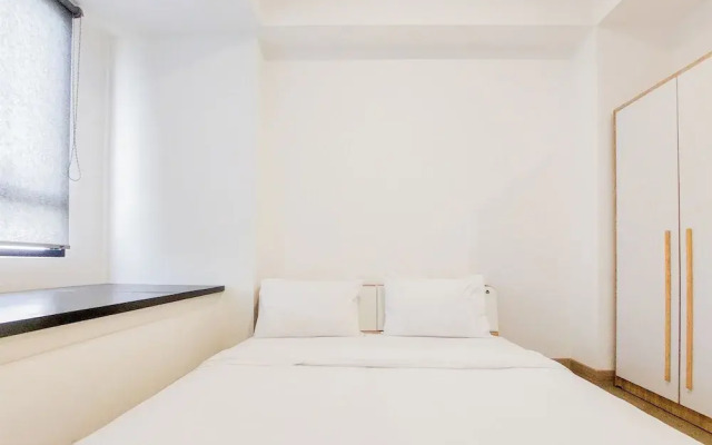 Modern Look Studio Room Collins Boulevard Apartment