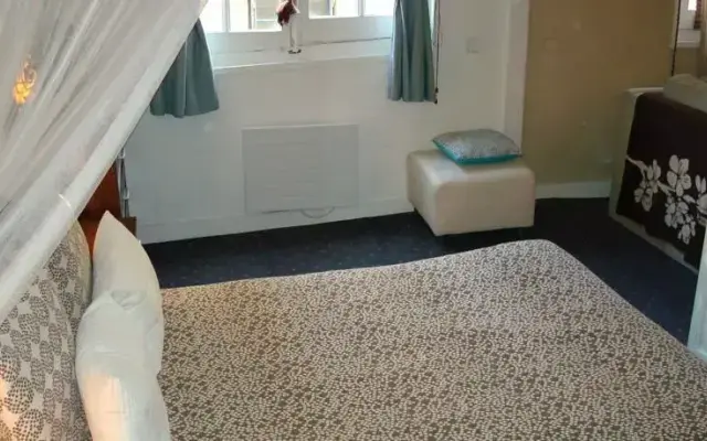 Bordeaux City Centre Apartment