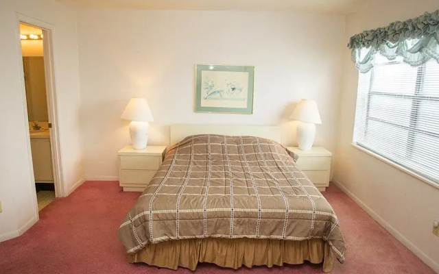 Country Club Minium 2 Bedroom Condo