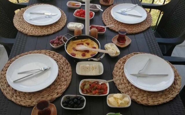 Kamelya Otel Selimiye
