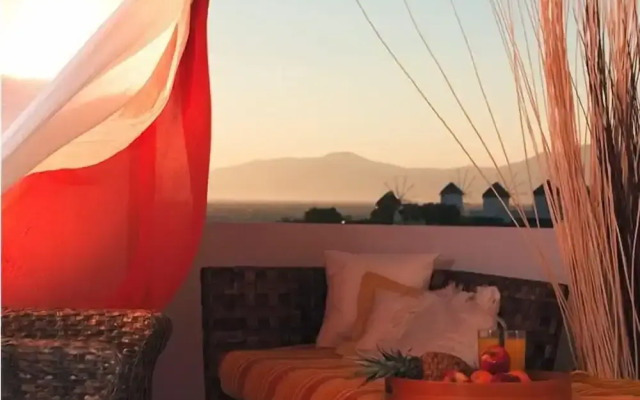 Poseidon Hotel & Suites