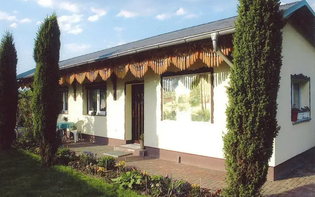 Bungalow in Lubben With a Terrace