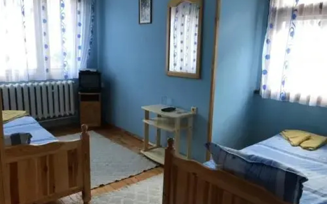 Mama Emiliya Guest House