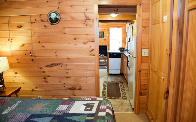 SOUTHERN NITES - 1 Br Cabin