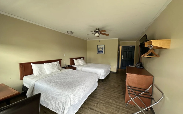 Travellers Inn