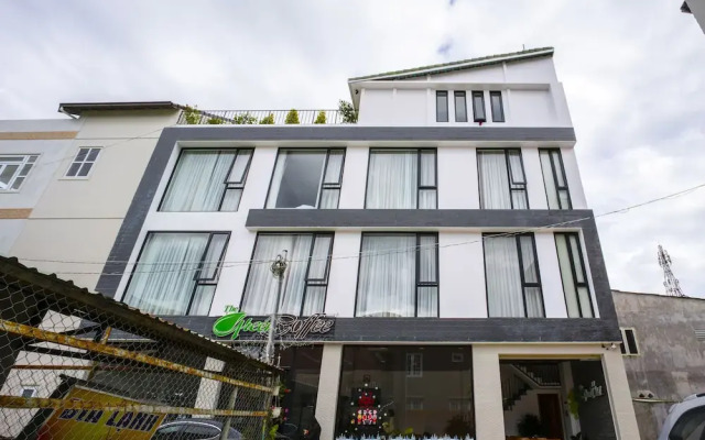 Отель Christina's Da Lat - The Green House Далат вид на фасад