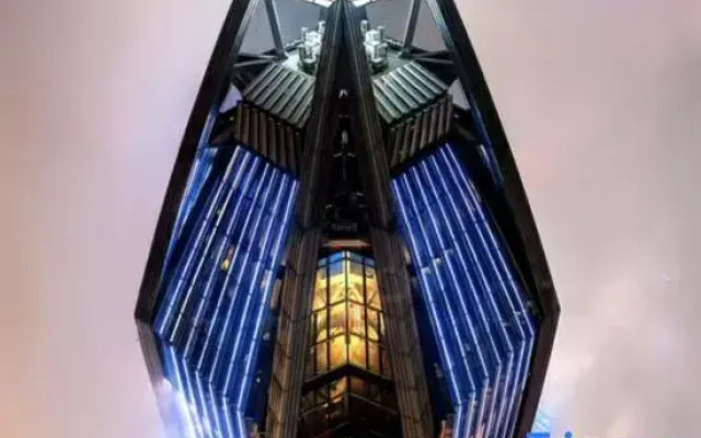 Wayne Esports (Guangzhou Huadu Liantang Subway Station)