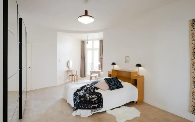 Hotel-Standard Design Apartment with Seaview