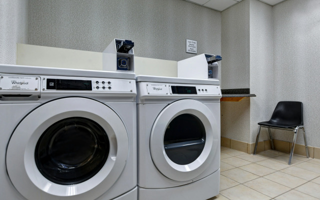 Hampton Inn & Suites Clearwater/St. Petersburg-Ulmerton Road, FL