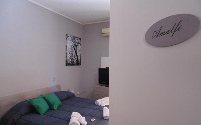 Parthenope rooms