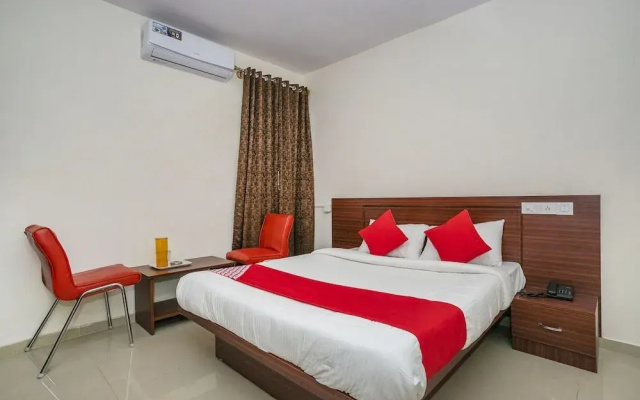 OYO 22940 Sri Durga Residency