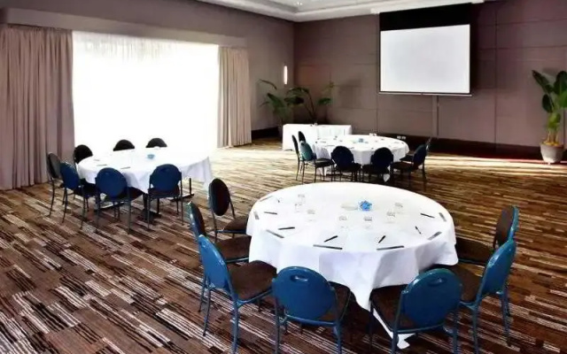 Novotel Coffs Harbour Pacific Bay Resort