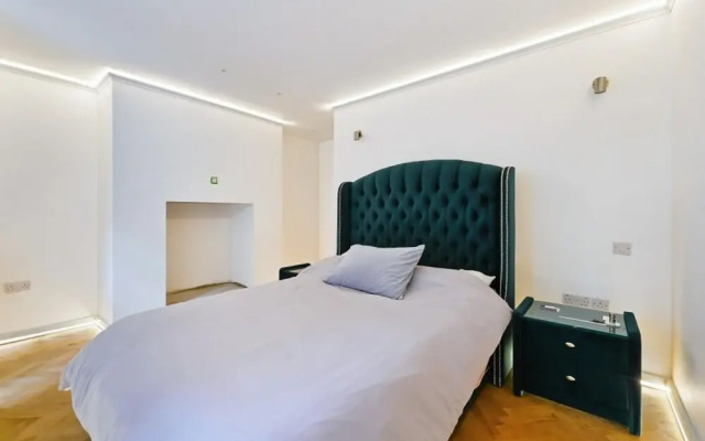 City Chic London Apartment With 2 Bedrooms