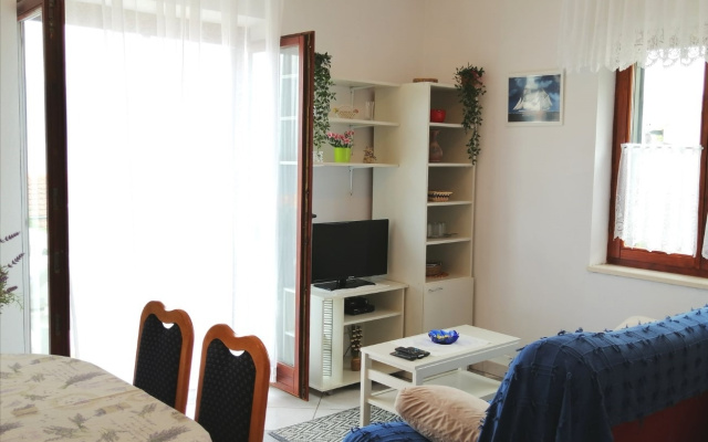 Apartment Miljana