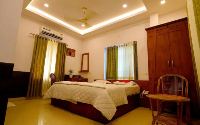 Hotel Sapphire Inn