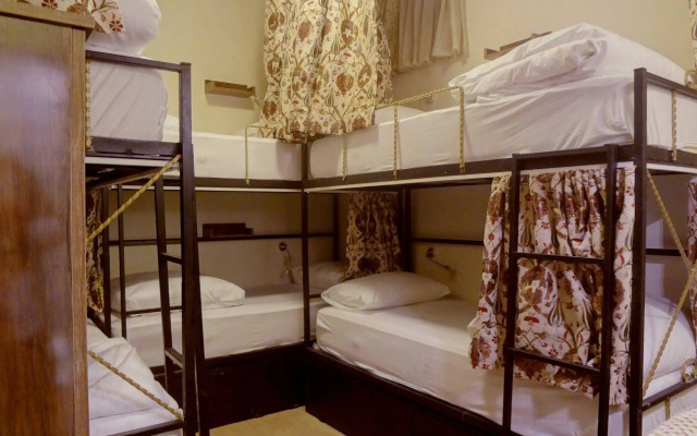 Stanpoli Hotel