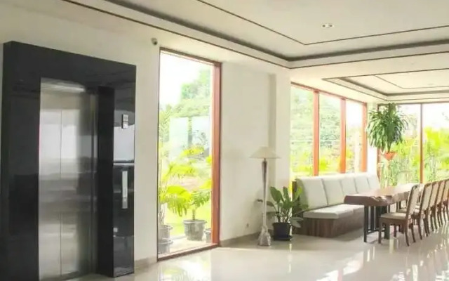 Nava Magnolia Guest House