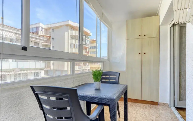 Apartment in Rosas Near Platja de Sta Margarida