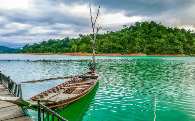 Khao Sok River & Jungle Resort
