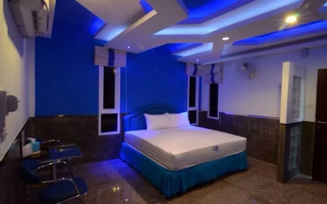Chaba Raloy Resort