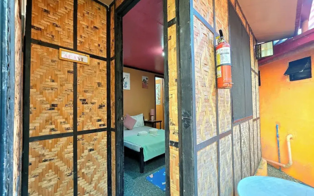 Adriana's Place Tropical Guesthouse