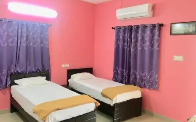 Royal Meriton Hostel