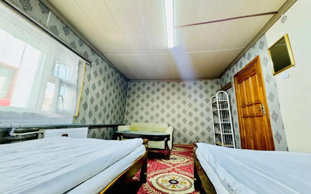City Hostel & Tours
