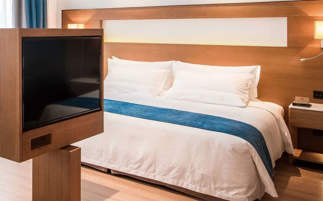 Novotel Suzhou Tai Lake Santeh Hotel