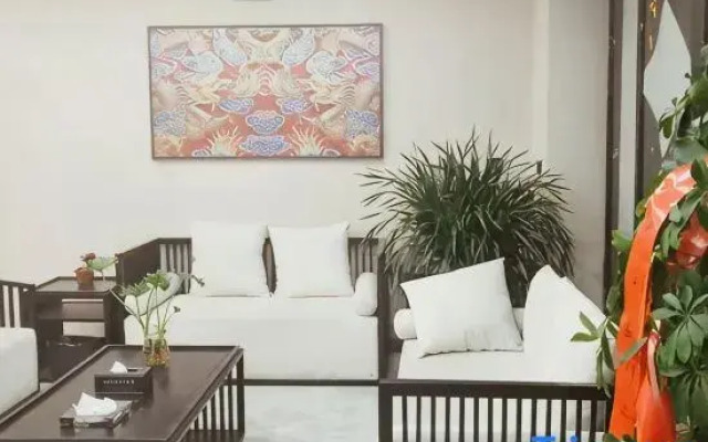 Shenqiu Kaide Business Hotel