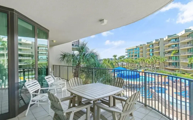 Phoenix on the Bay 1228