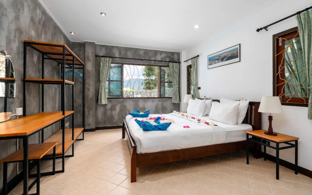 Chaweng Lakeview Residence