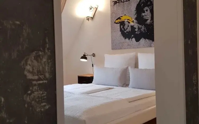 Design Studio Who Killed The Monkey