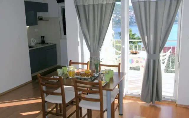 Aurelius - Relaxing With Gorgeous View - A1 Luce