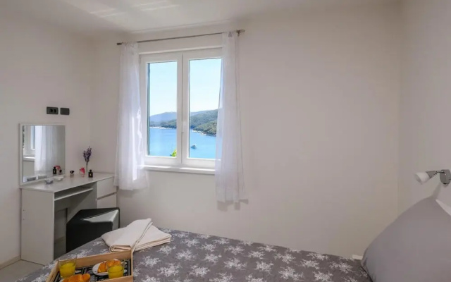 Awesome Apartment in Rabac With Wifi and 2 Bedrooms