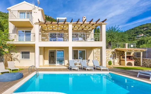 Villa Penelope With 4 Bedrooms and 3 Bathrooms