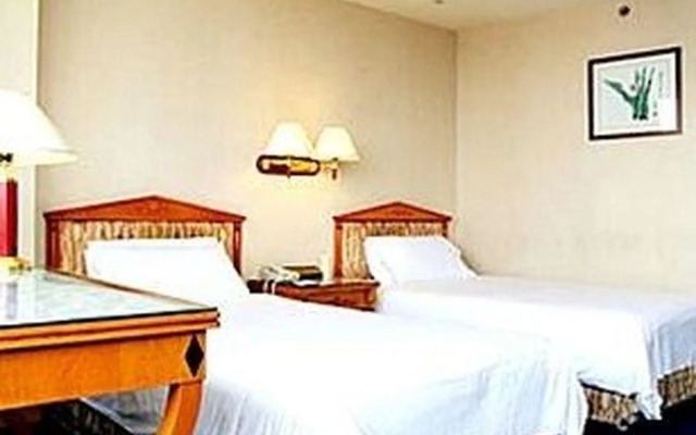 Wuhan Asia Hotel