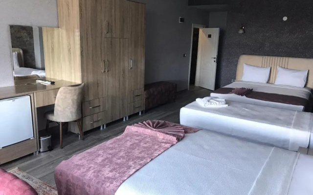 Aytoklar Hotel