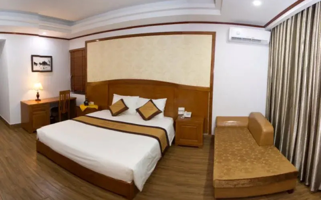 79 Luxury Halong