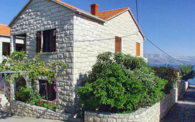 Apartments by the sea Postira, Brac - 737