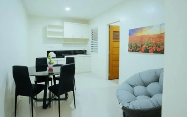 Ljenj Apartelle by OYO Rooms