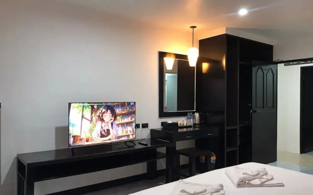 Patong Central Budget Stay