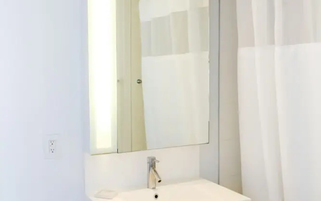 ABA Furnished Apartments at 70 Greene