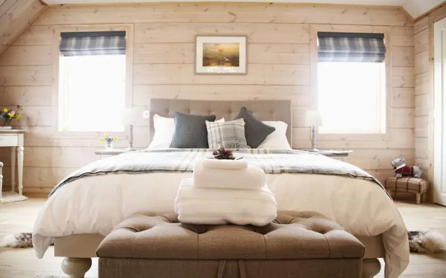 Netherton Farm Lodge