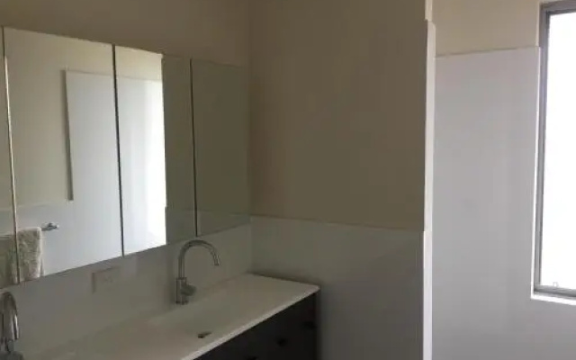 Blue Sky Apartment
