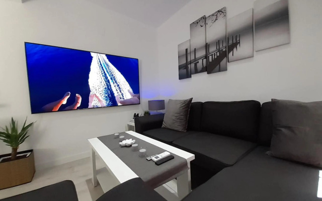 Domotic Lux Apartment